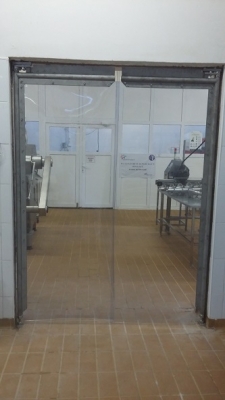 Usa batanta cadru inox cu foaie PVC Cluj